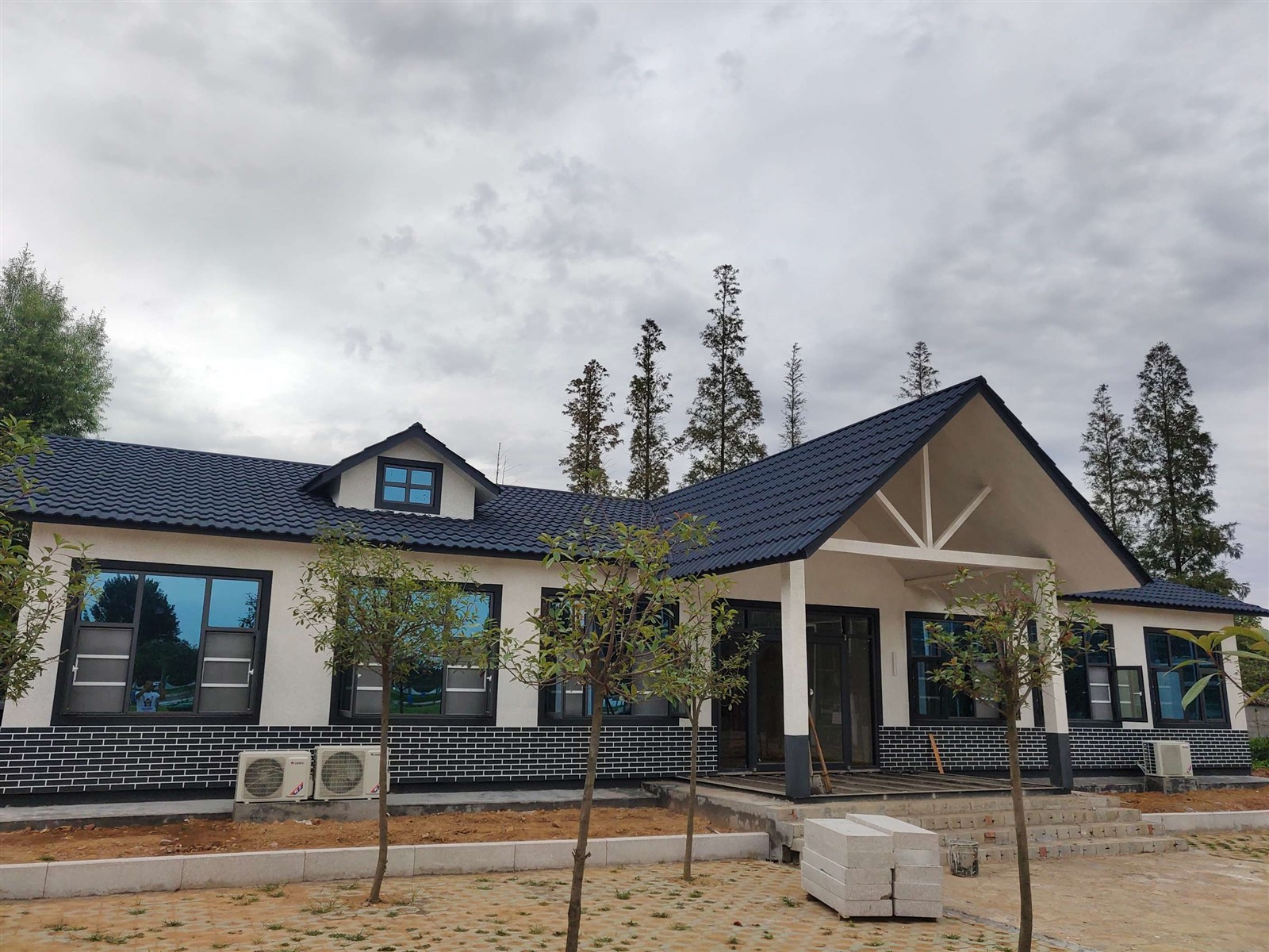 Buildings in extreme climate zones Buildings in extreme climate zones